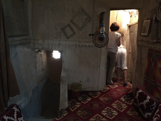 Traditional Arabian mud-brick home, interior